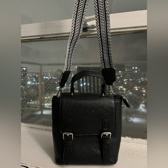 Black Mini Backpack + shoulder or crossbody bag purse - Picture 7 of 12